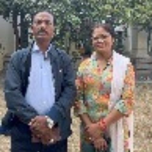 डॉक्टर विजय बनाकर 